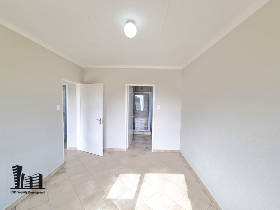 3 Bedroom Property for Sale in Windmill Park Gauteng