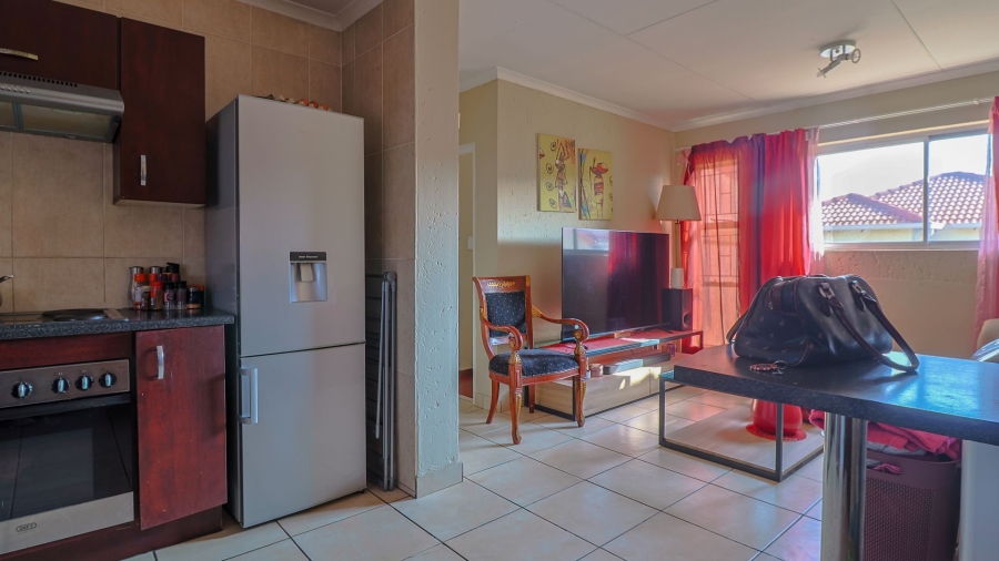 2 Bedroom Property for Sale in Ormonde View Gauteng
