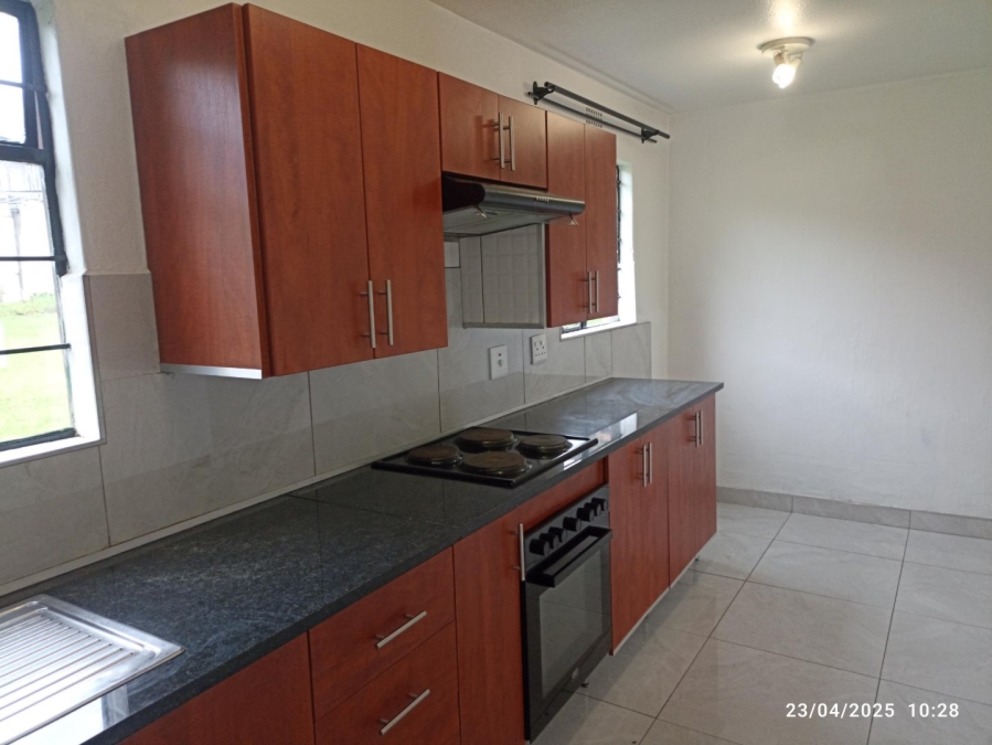 To Let 2 Bedroom Property for Rent in Sundowner Gauteng