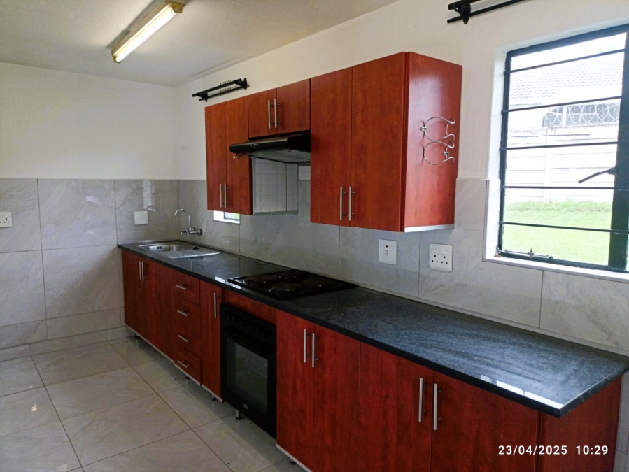 To Let 2 Bedroom Property for Rent in Sundowner Gauteng