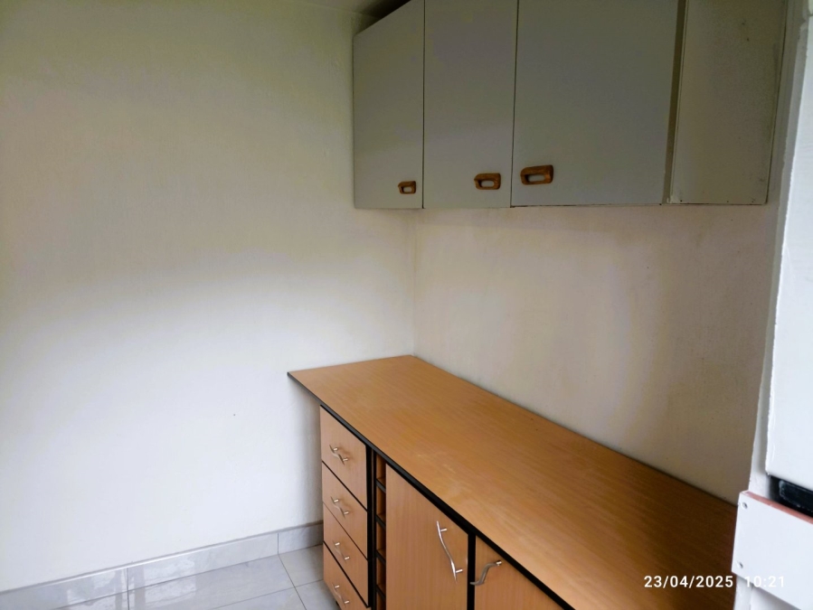 To Let 2 Bedroom Property for Rent in Sundowner Gauteng