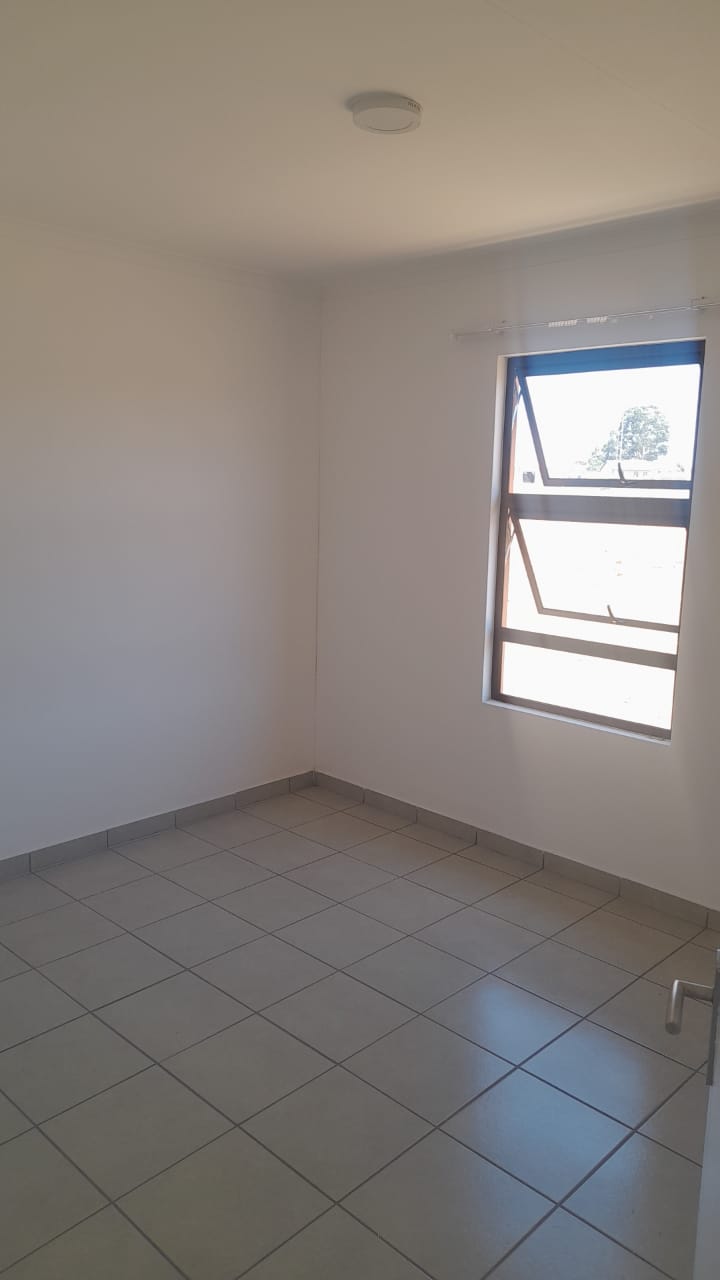2 Bedroom Property for Sale in Windmill Park Gauteng