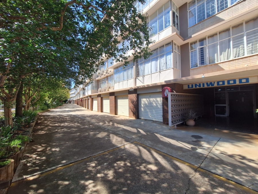1 Bedroom Property for Sale in Queenswood Gauteng