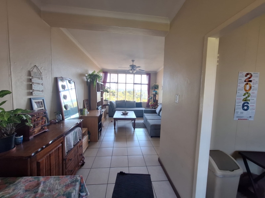 1 Bedroom Property for Sale in Queenswood Gauteng