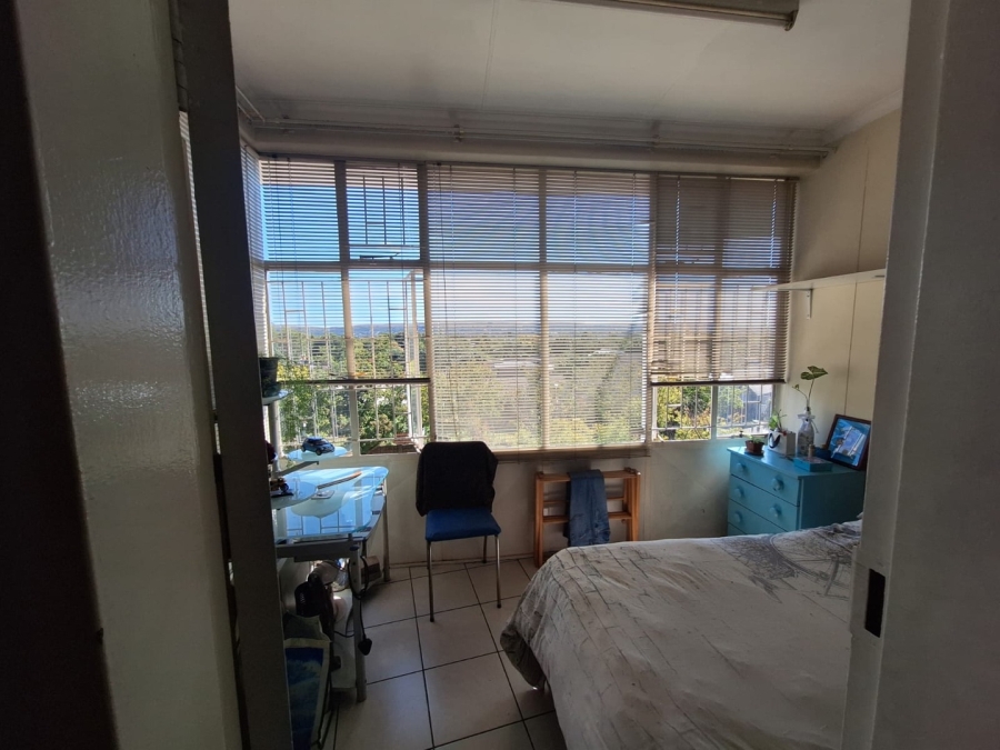 1 Bedroom Property for Sale in Queenswood Gauteng