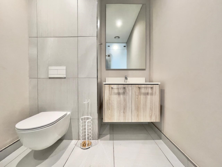 2 Bedroom Property for Sale in Menlyn Gauteng