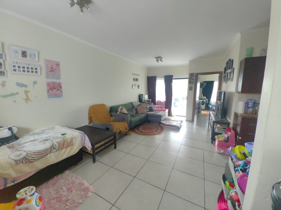 1 Bedroom Property for Sale in Hurlyvale Gauteng