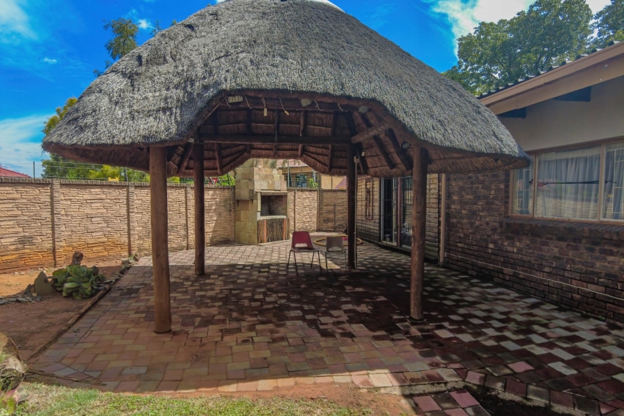 4 Bedroom Property for Sale in The Orchards Gauteng