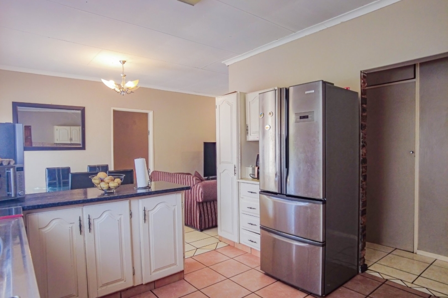 4 Bedroom Property for Sale in The Orchards Gauteng