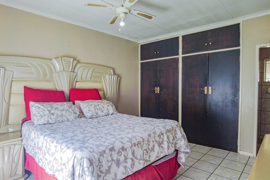 4 Bedroom Property for Sale in The Orchards Gauteng
