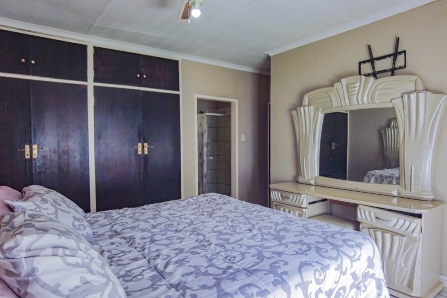 4 Bedroom Property for Sale in The Orchards Gauteng