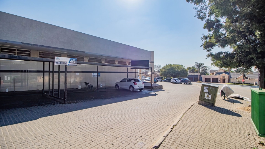 Commercial Property for Sale in Birch Acres Gauteng