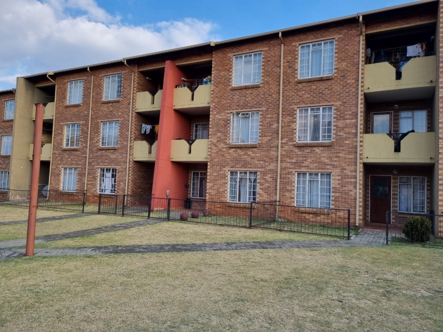 2 Bedroom Property for Sale in Comet Gauteng