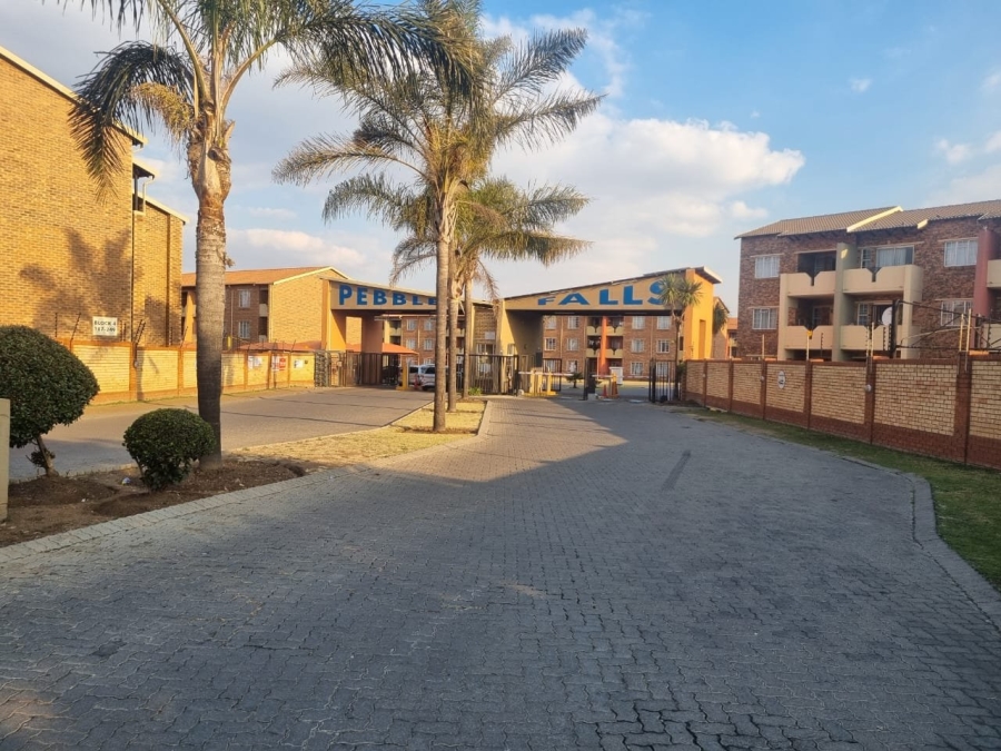 2 Bedroom Property for Sale in Comet Gauteng