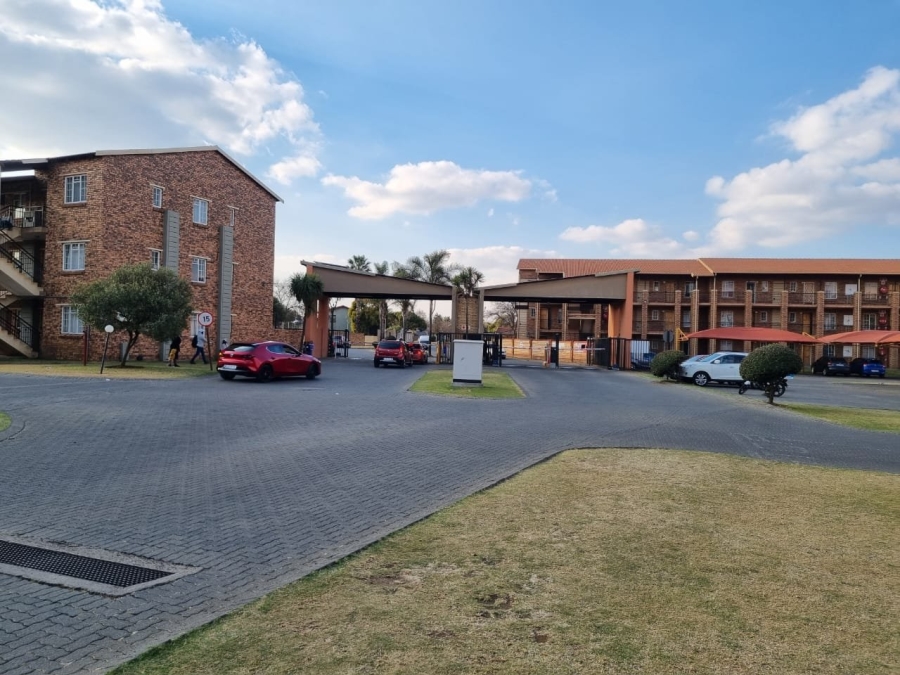 2 Bedroom Property for Sale in Comet Gauteng