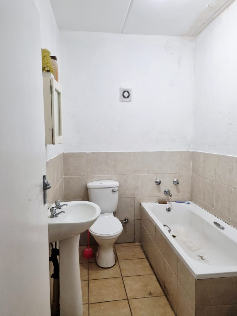 2 Bedroom Property for Sale in Comet Gauteng