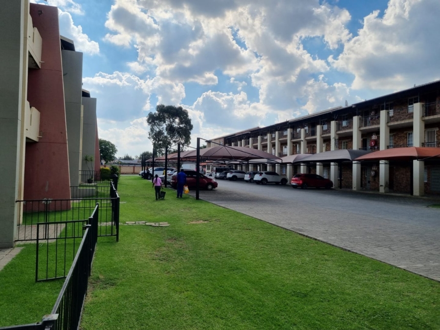 2 Bedroom Property for Sale in Comet Gauteng
