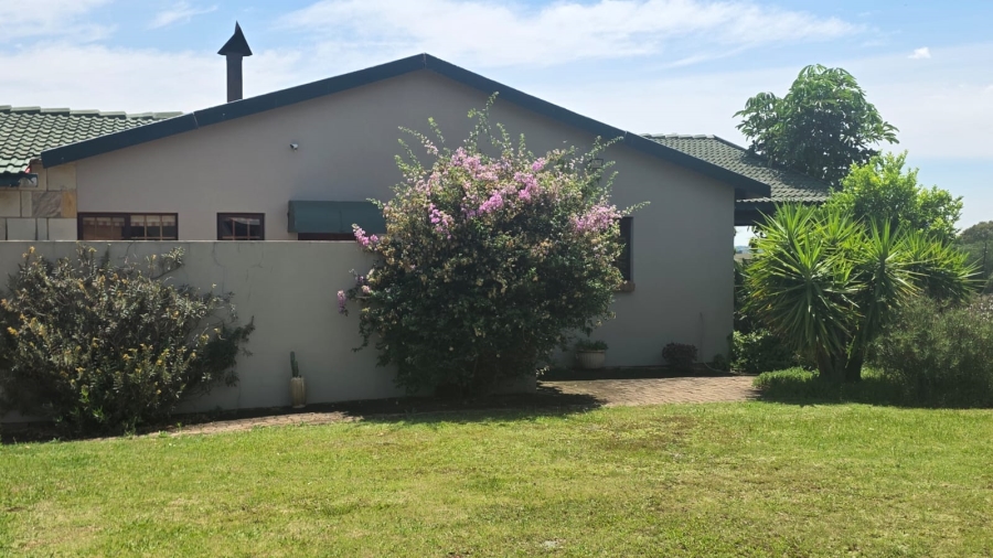 4 Bedroom Property for Sale in Muldersdrift Gauteng