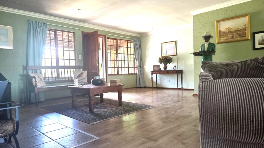 4 Bedroom Property for Sale in Muldersdrift Gauteng