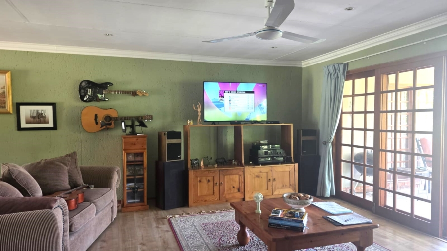 4 Bedroom Property for Sale in Muldersdrift Gauteng