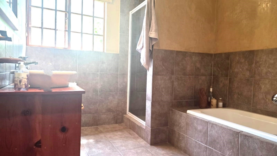 4 Bedroom Property for Sale in Muldersdrift Gauteng