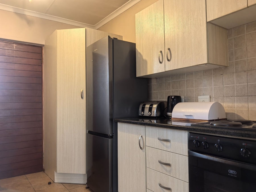 1 Bedroom Property for Sale in Brentwood Park AH Gauteng