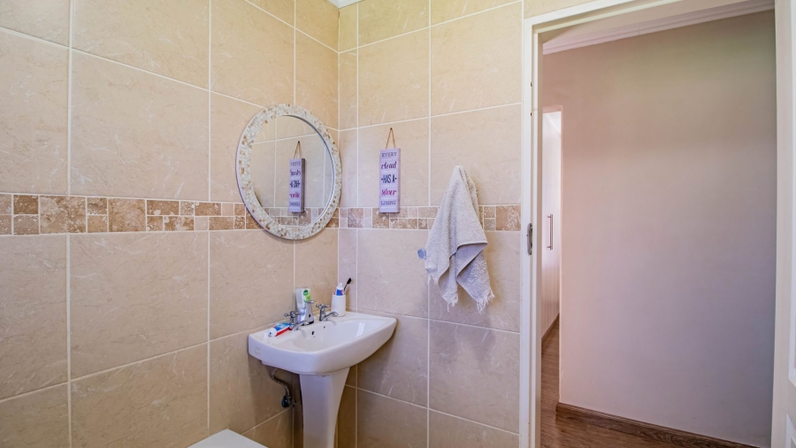 3 Bedroom Property for Sale in Rynfield Gauteng