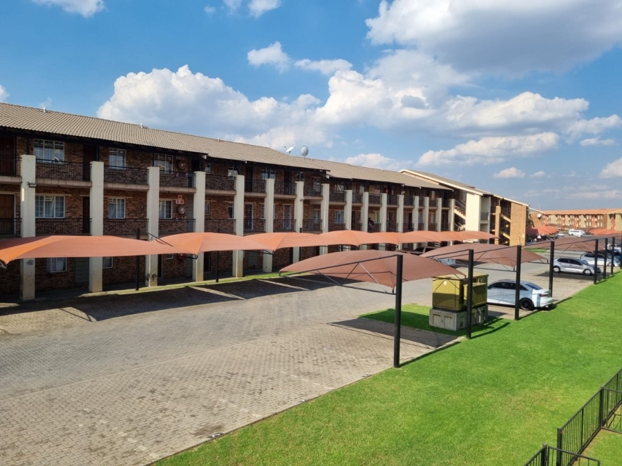 2 Bedroom Property for Sale in Comet Gauteng