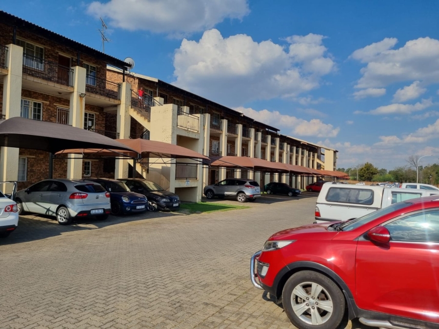 2 Bedroom Property for Sale in Comet Gauteng