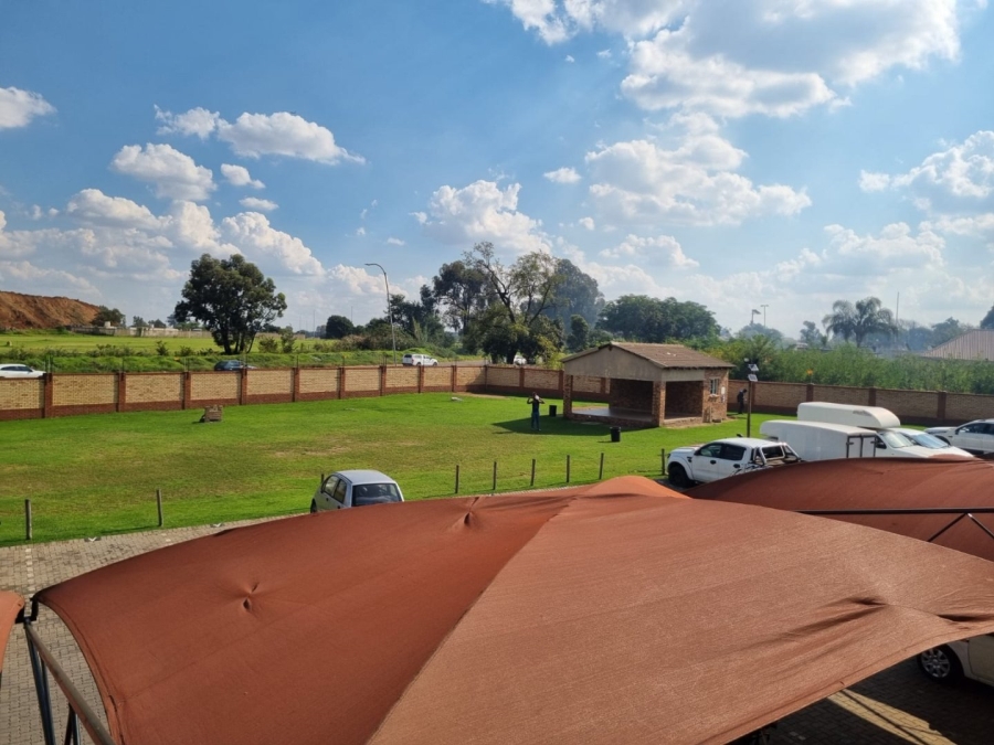 2 Bedroom Property for Sale in Comet Gauteng