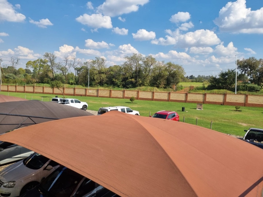 2 Bedroom Property for Sale in Comet Gauteng