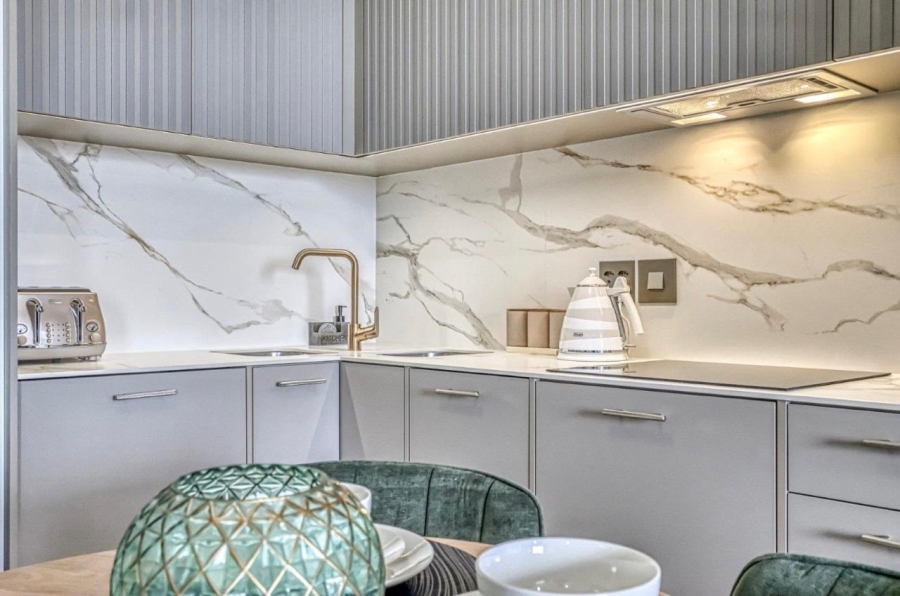 To Let 2 Bedroom Property for Rent in Waterfall Gauteng