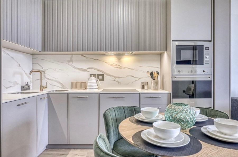 To Let 2 Bedroom Property for Rent in Waterfall Gauteng