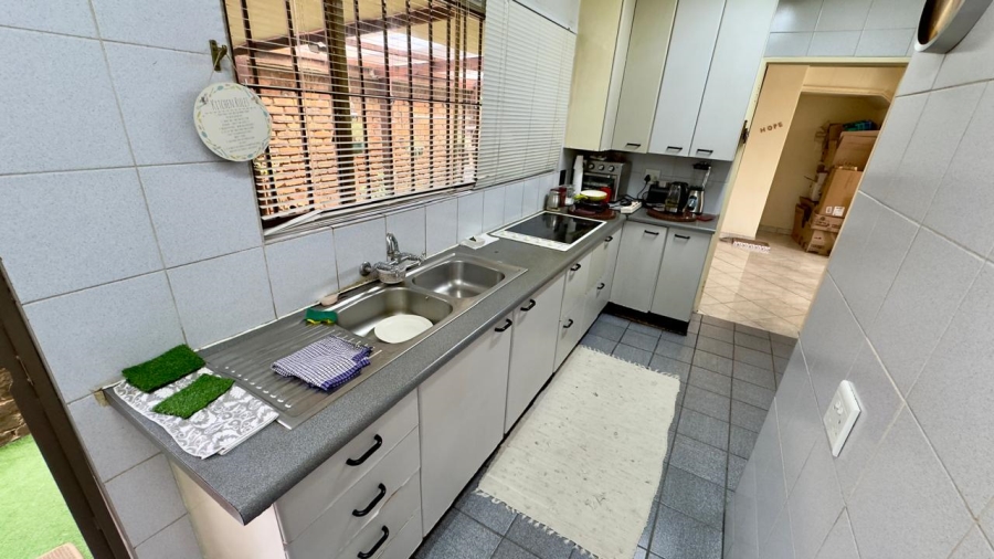 3 Bedroom Property for Sale in Monument Park Gauteng