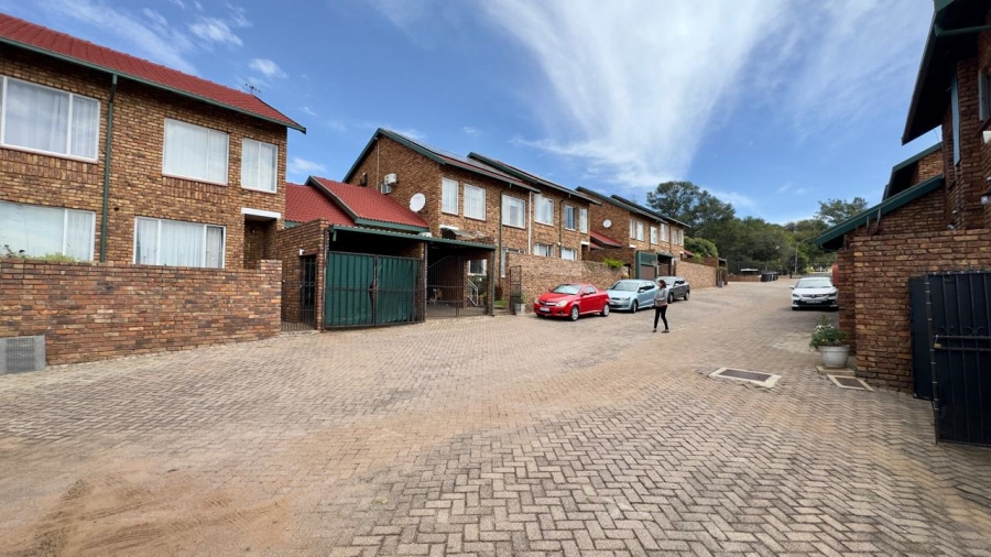 3 Bedroom Property for Sale in Monument Park Gauteng