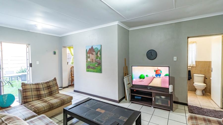 5 Bedroom Property for Sale in Eastleigh Ridge Gauteng