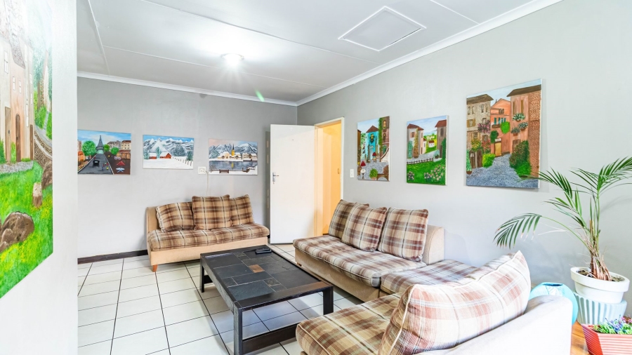 5 Bedroom Property for Sale in Eastleigh Ridge Gauteng