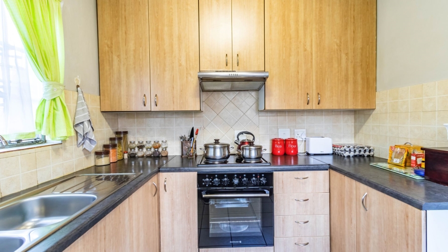 5 Bedroom Property for Sale in Eastleigh Ridge Gauteng