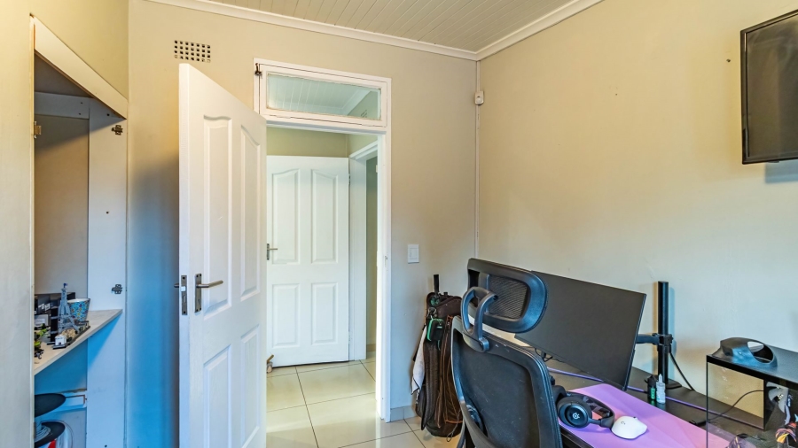 5 Bedroom Property for Sale in Eastleigh Ridge Gauteng