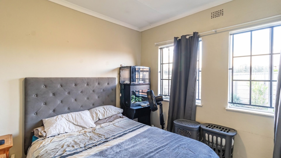 5 Bedroom Property for Sale in Eastleigh Ridge Gauteng