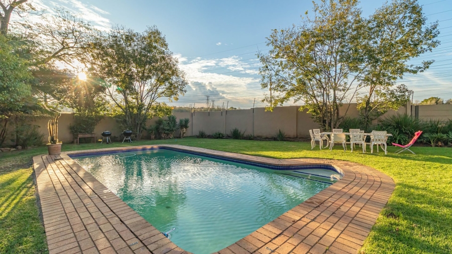 5 Bedroom Property for Sale in Eastleigh Ridge Gauteng