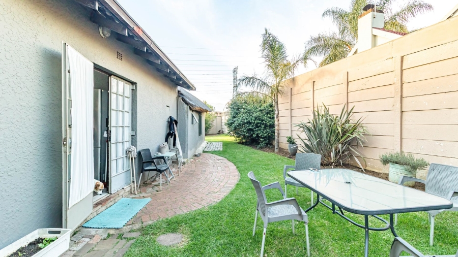 5 Bedroom Property for Sale in Eastleigh Ridge Gauteng