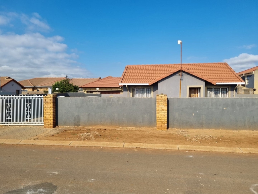 2 Bedroom Property for Sale in Vosloorus Gauteng