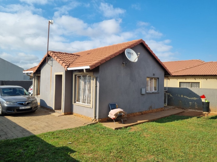 2 Bedroom Property for Sale in Vosloorus Gauteng