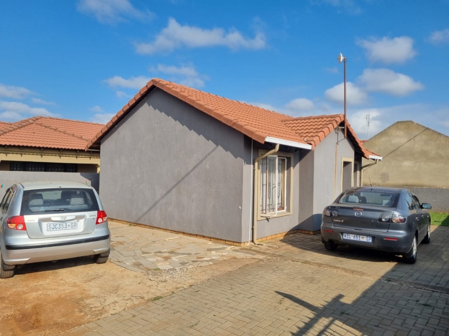 2 Bedroom Property for Sale in Vosloorus Gauteng