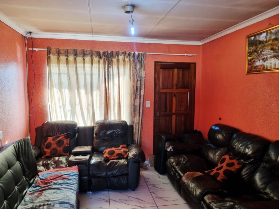 2 Bedroom Property for Sale in Vosloorus Gauteng