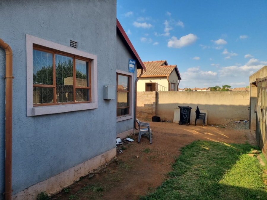 3 Bedroom Property for Sale in Roodekop Gauteng