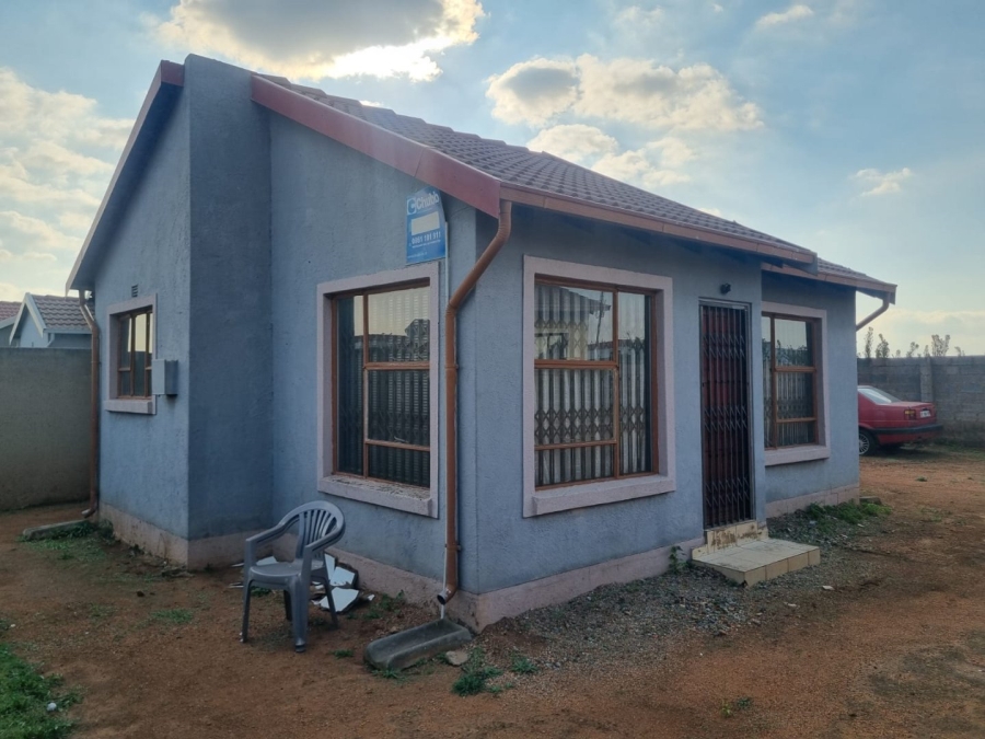 3 Bedroom Property for Sale in Roodekop Gauteng
