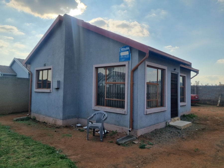 3 Bedroom Property for Sale in Roodekop Gauteng