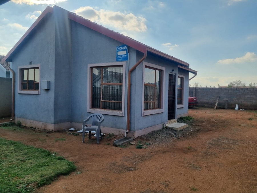 3 Bedroom Property for Sale in Roodekop Gauteng